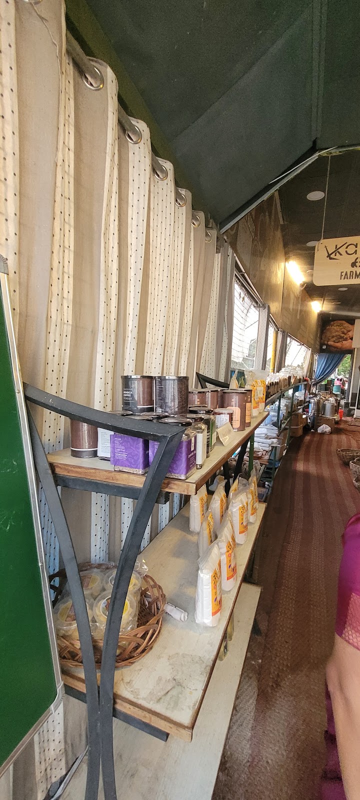 Pongumood Farmers Market