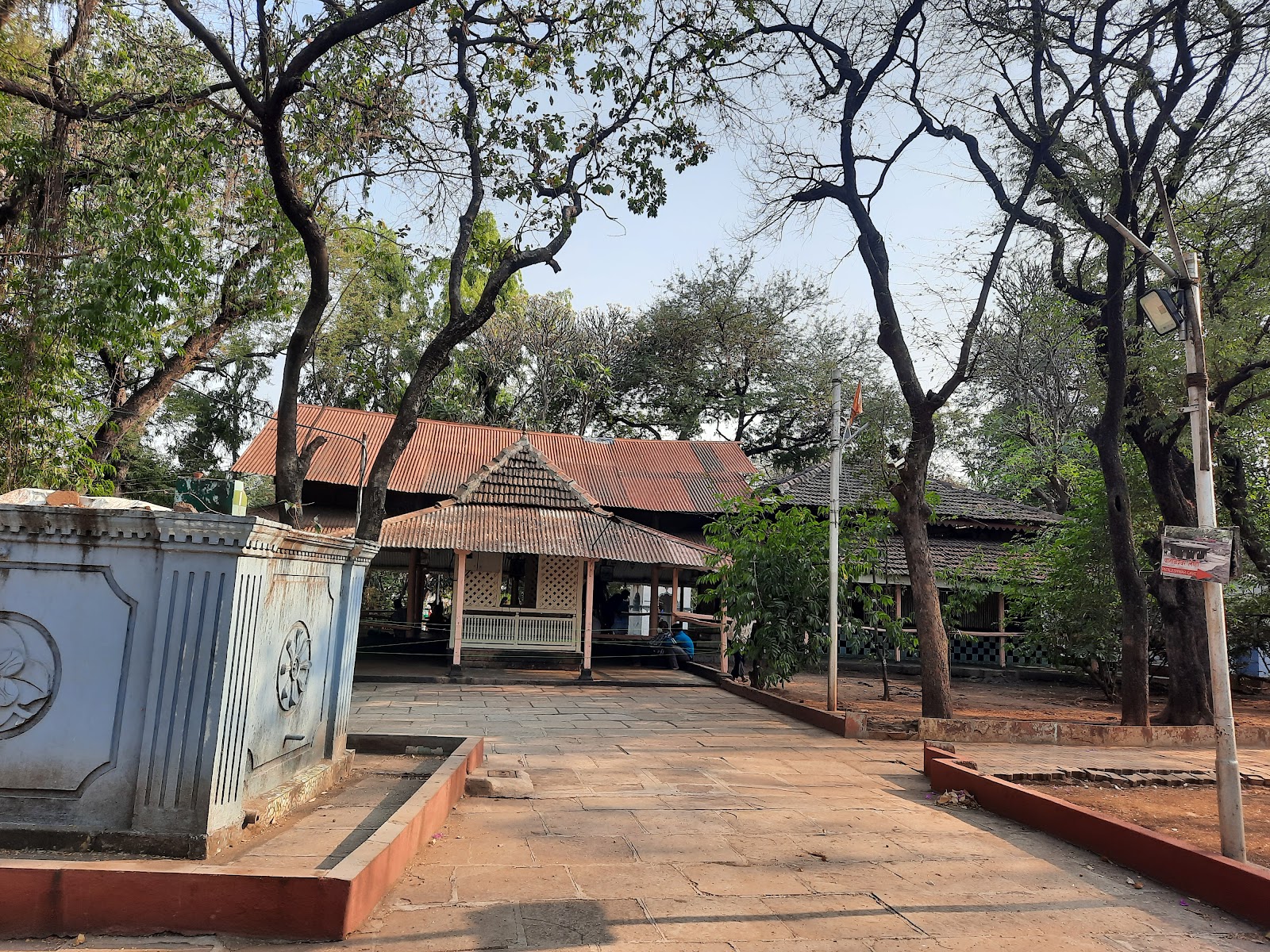 Pataleshwar Cave Temple