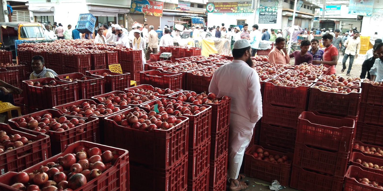 Local Market Ganj Golai