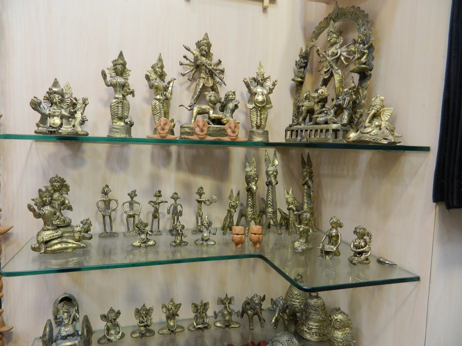 Local Handicraft Shops