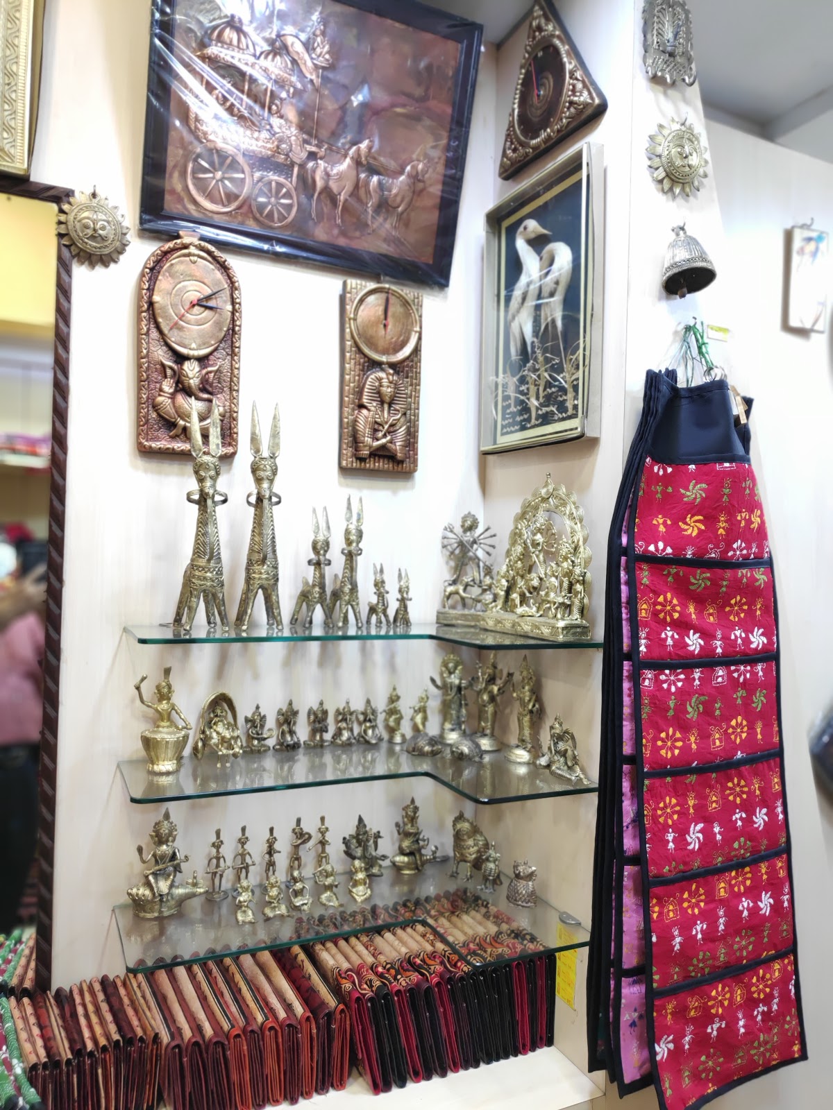Local Handicraft Shops