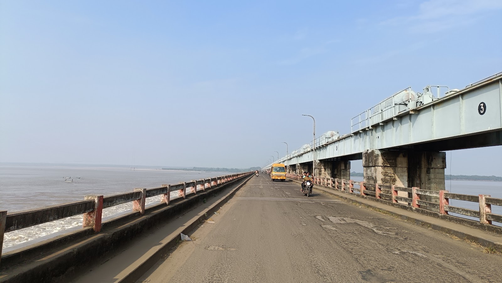 Dowleswaram Barrage