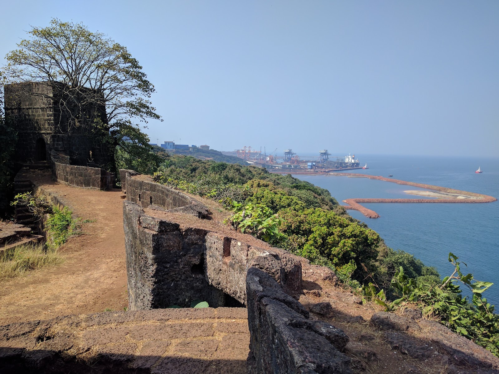 Jaigad Fort