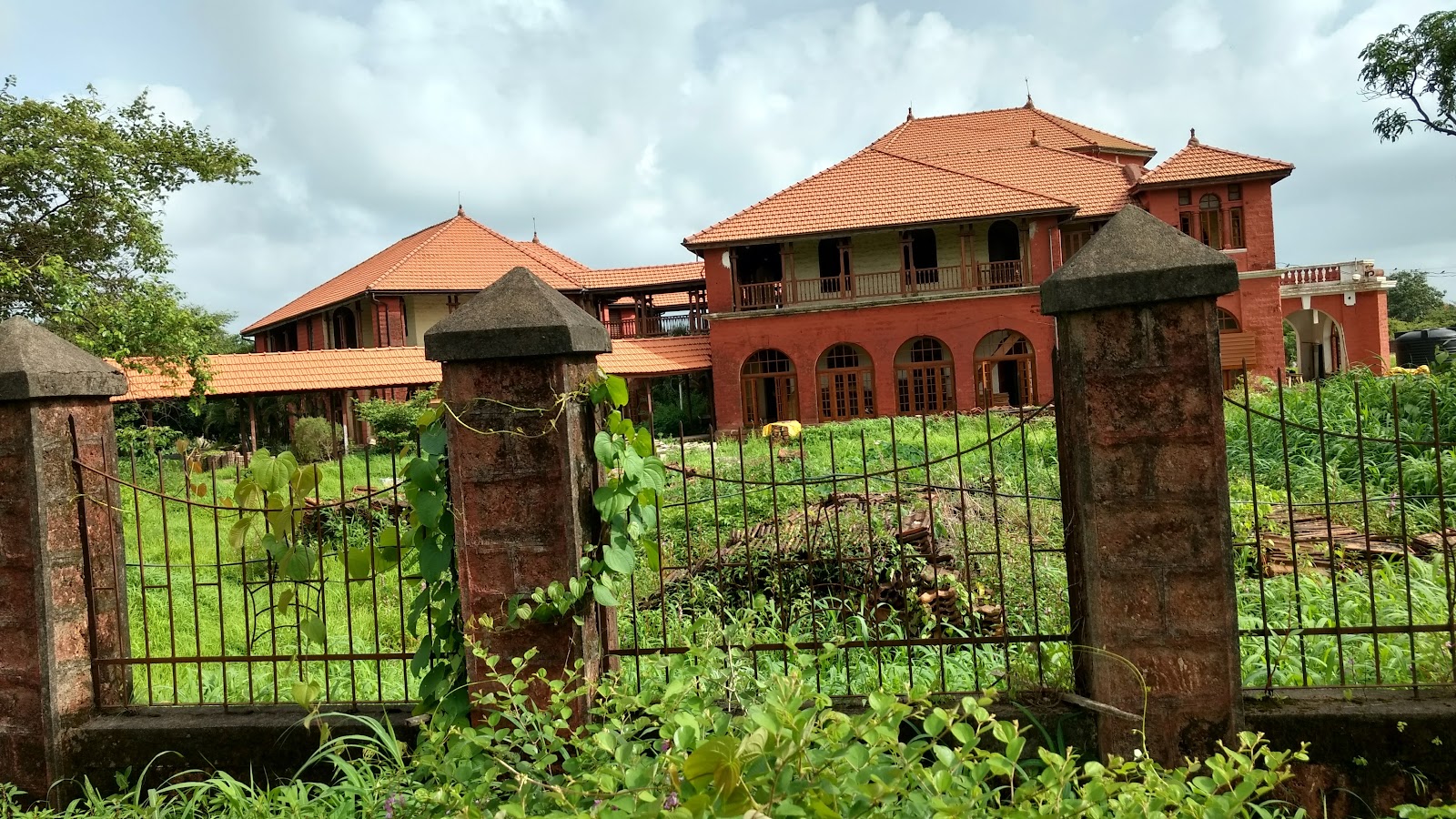 Thiba Palace