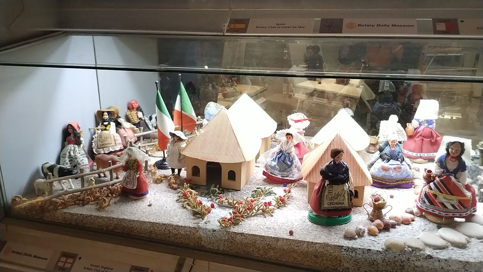 Rotary Dolls Museum