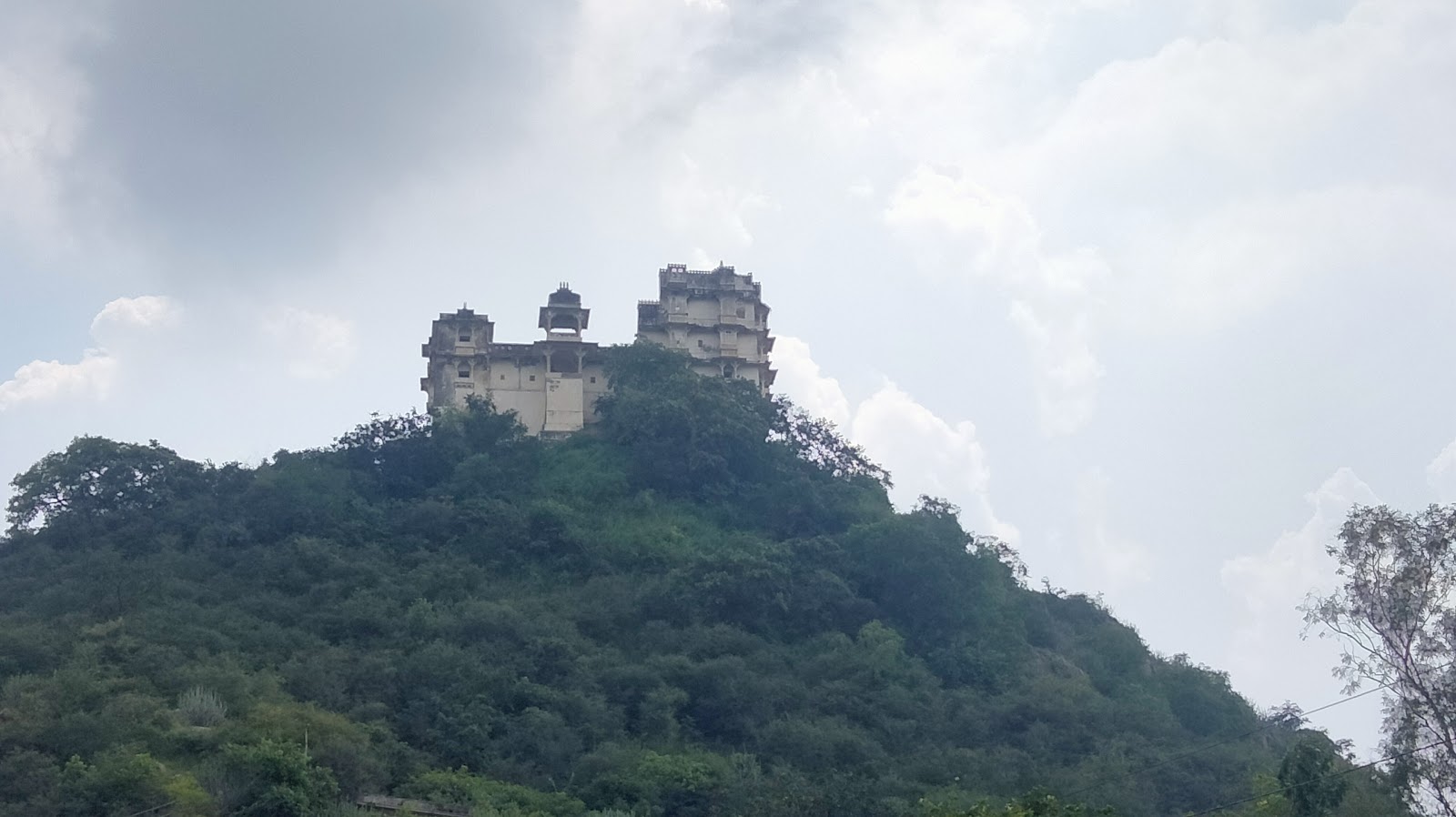 Jaisamand Lake Dhebar