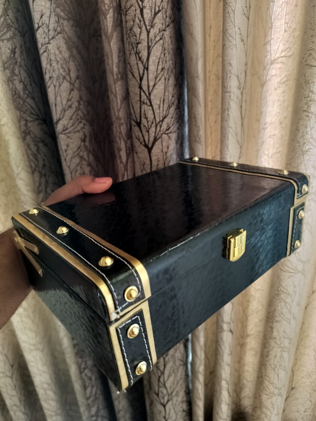 Local Handicraft Emporiums