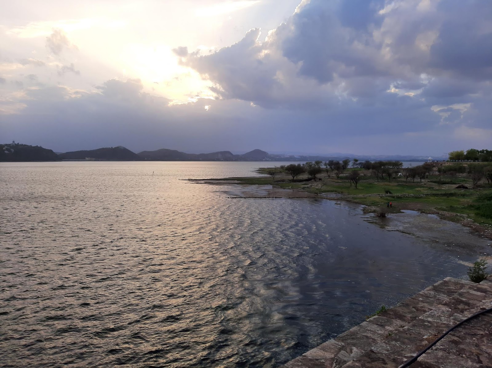 Shivaji Garden and Lakeside Park