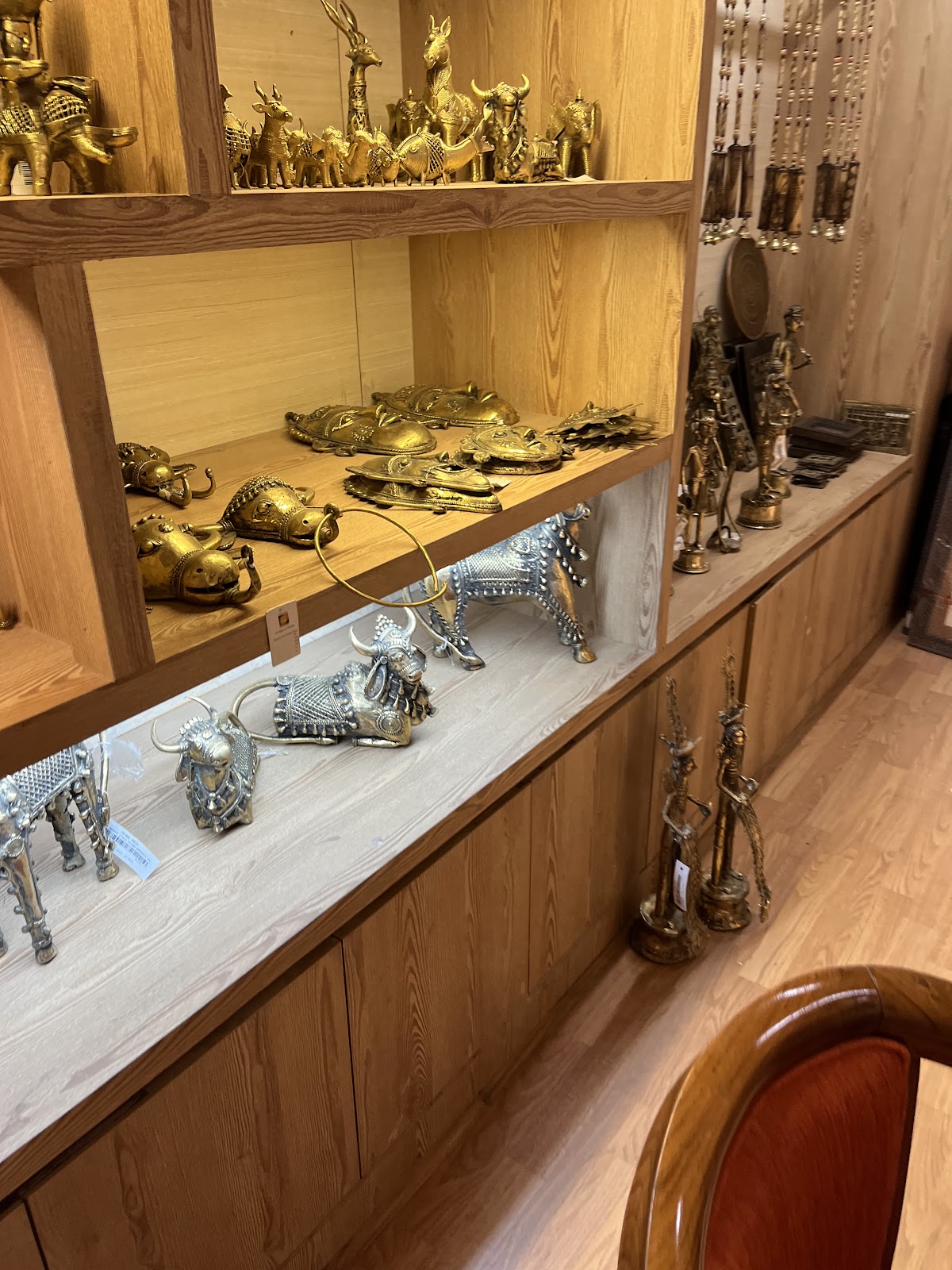 Local Handicraft Shops