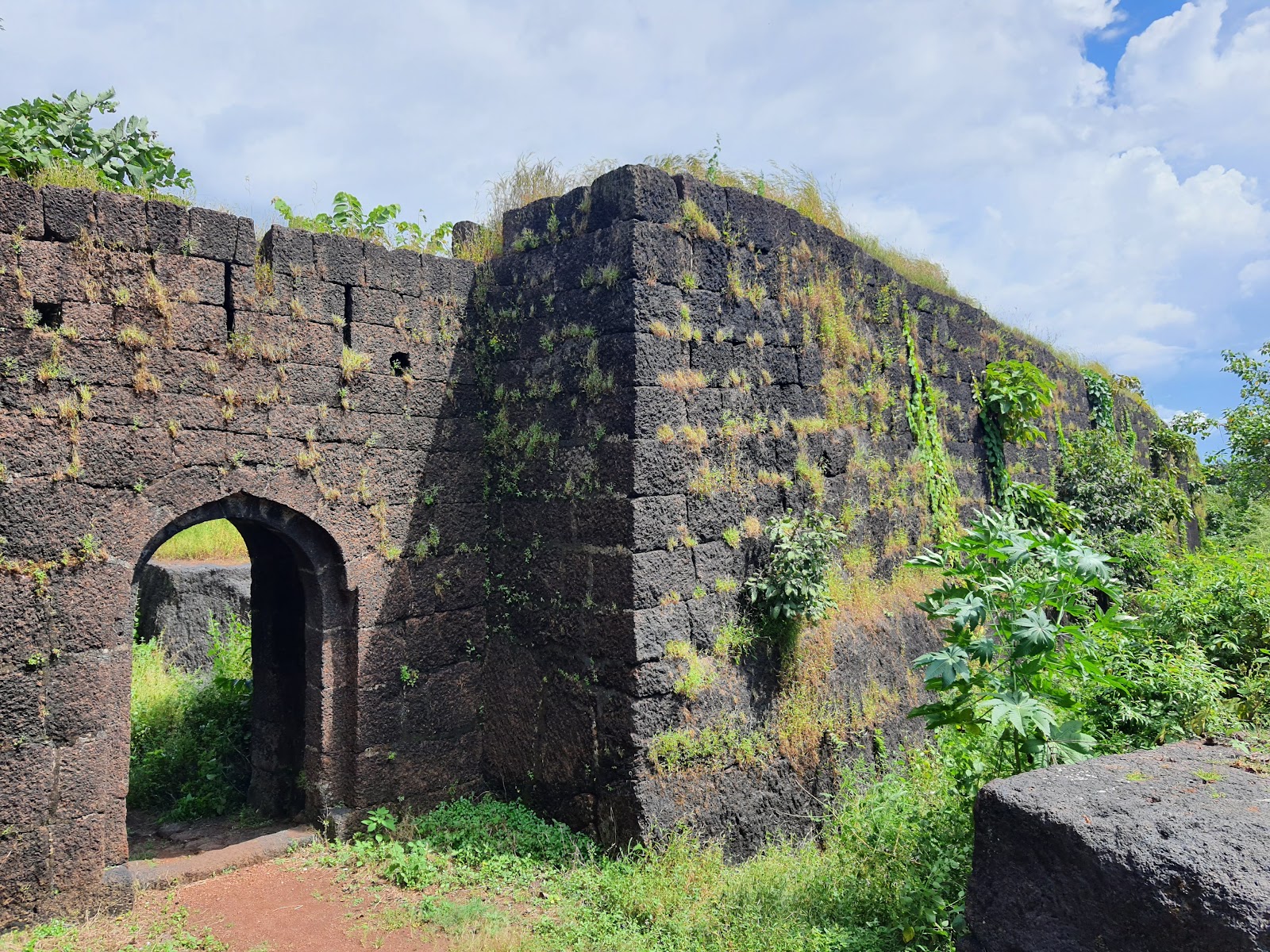 Jaigad Fort