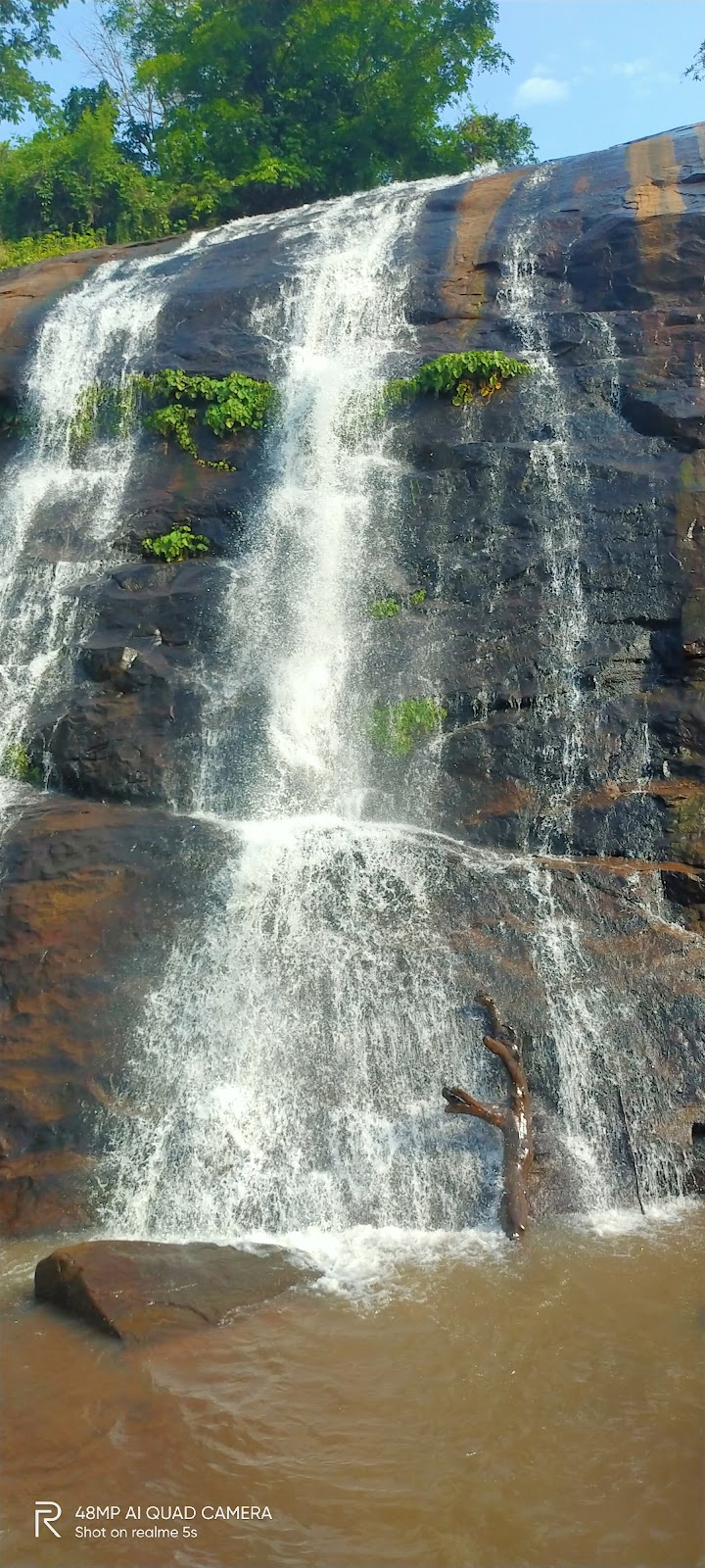 Kalyansinghpur Waterfall