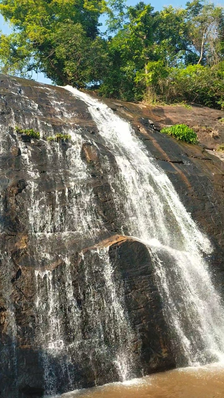 Kalyansinghpur Waterfall