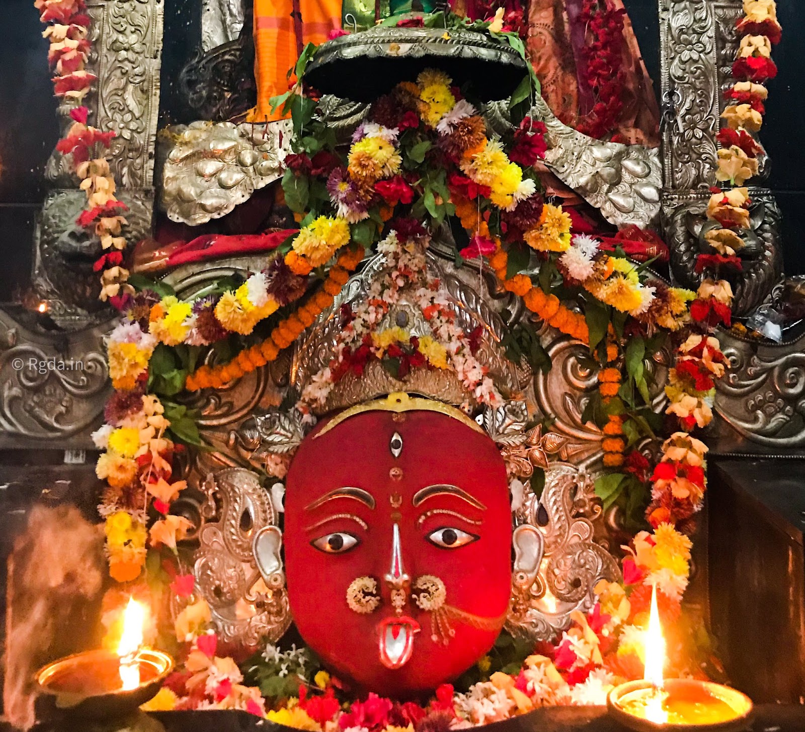 Maa Majhighariani Temple