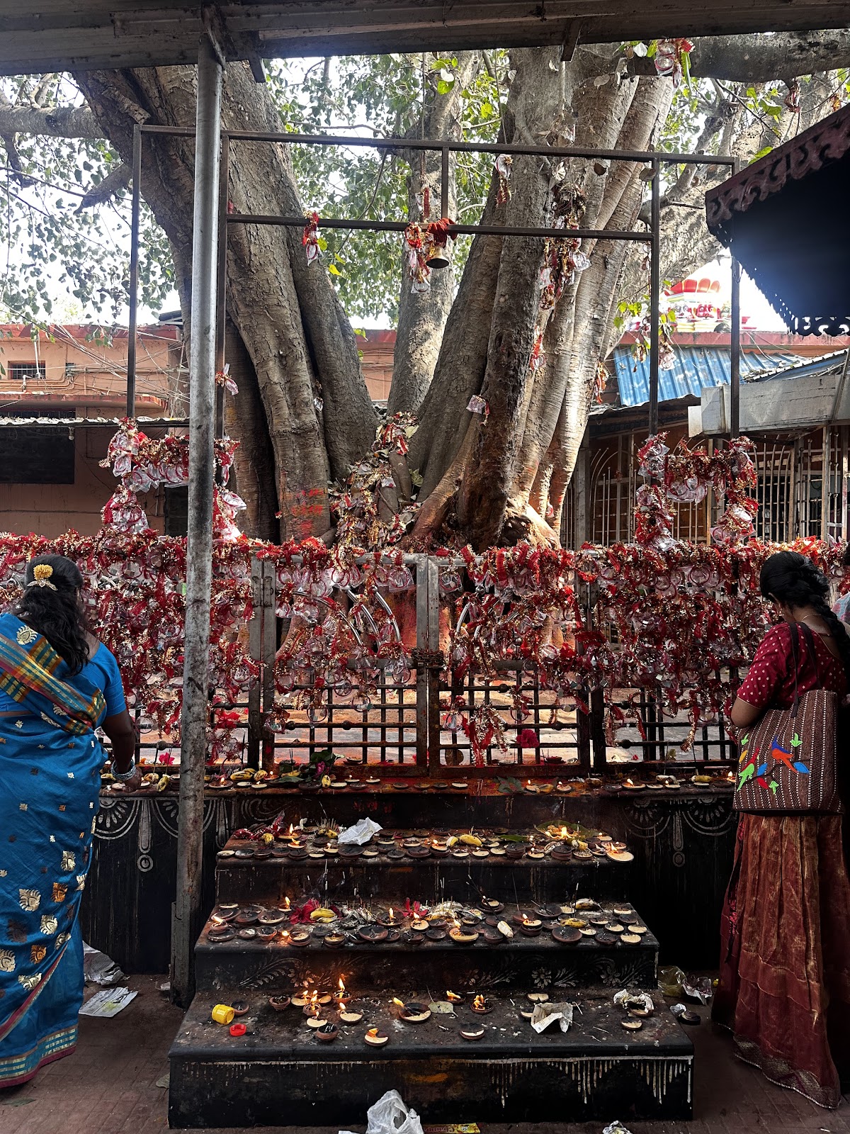 Maa Majhighariani Temple