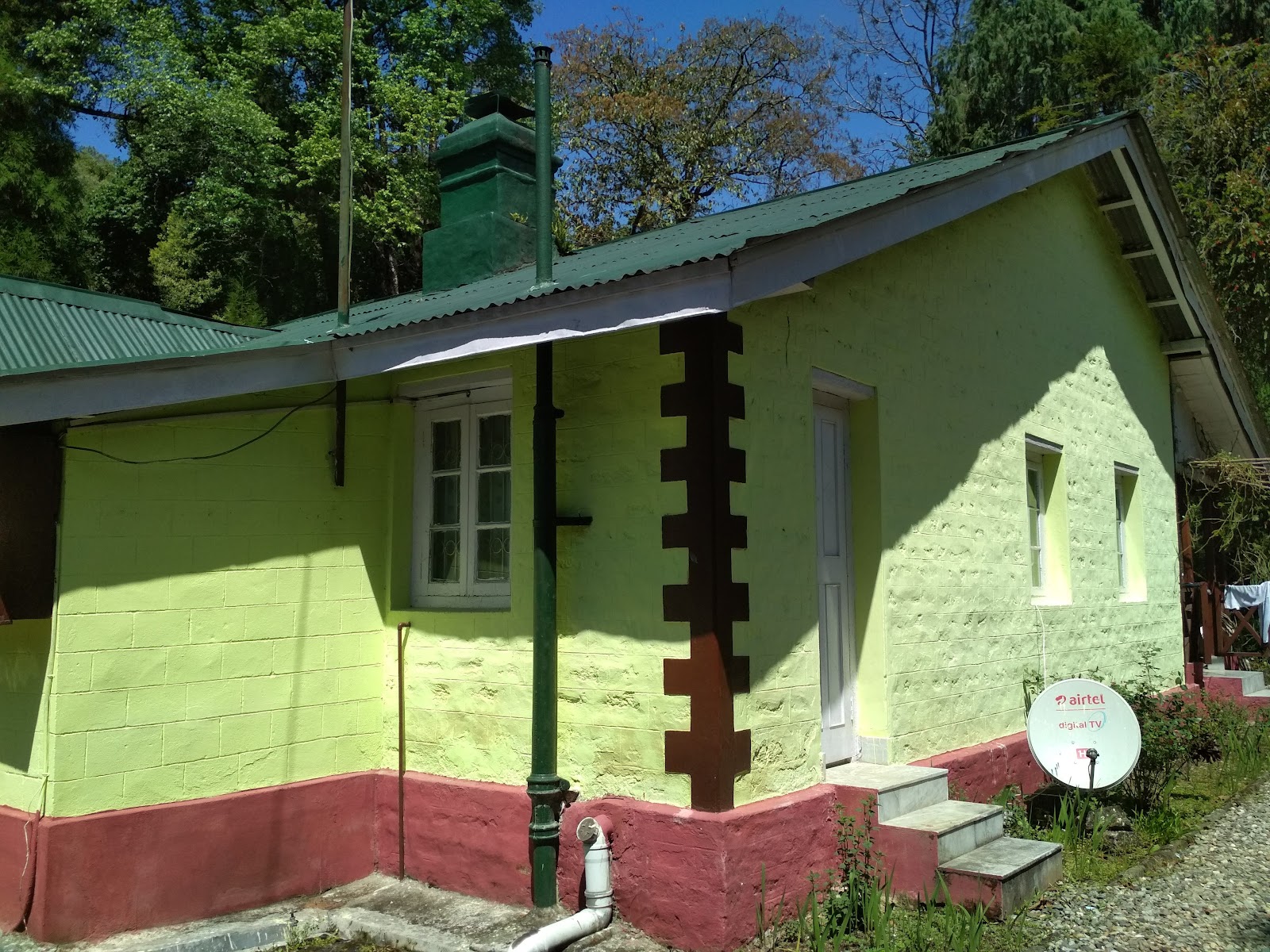 Poison Lake (Khecheopalri Lake)