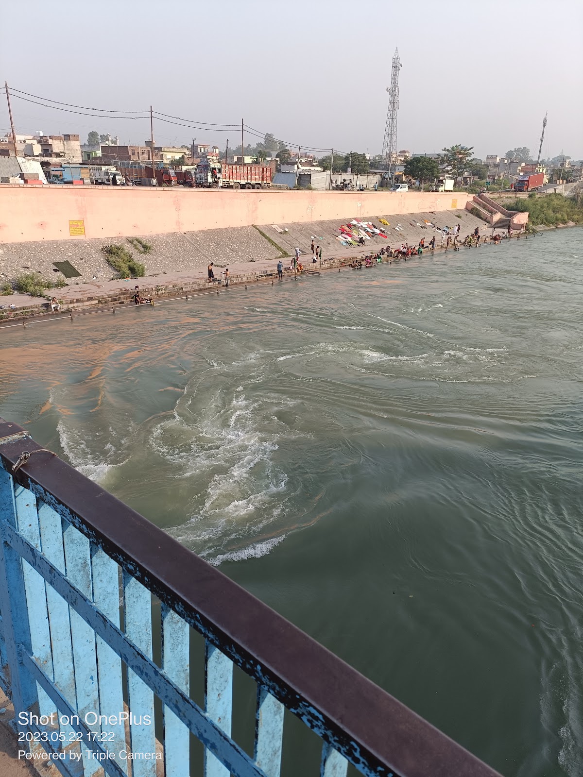 Piran Kaliyar Sharif Dargah