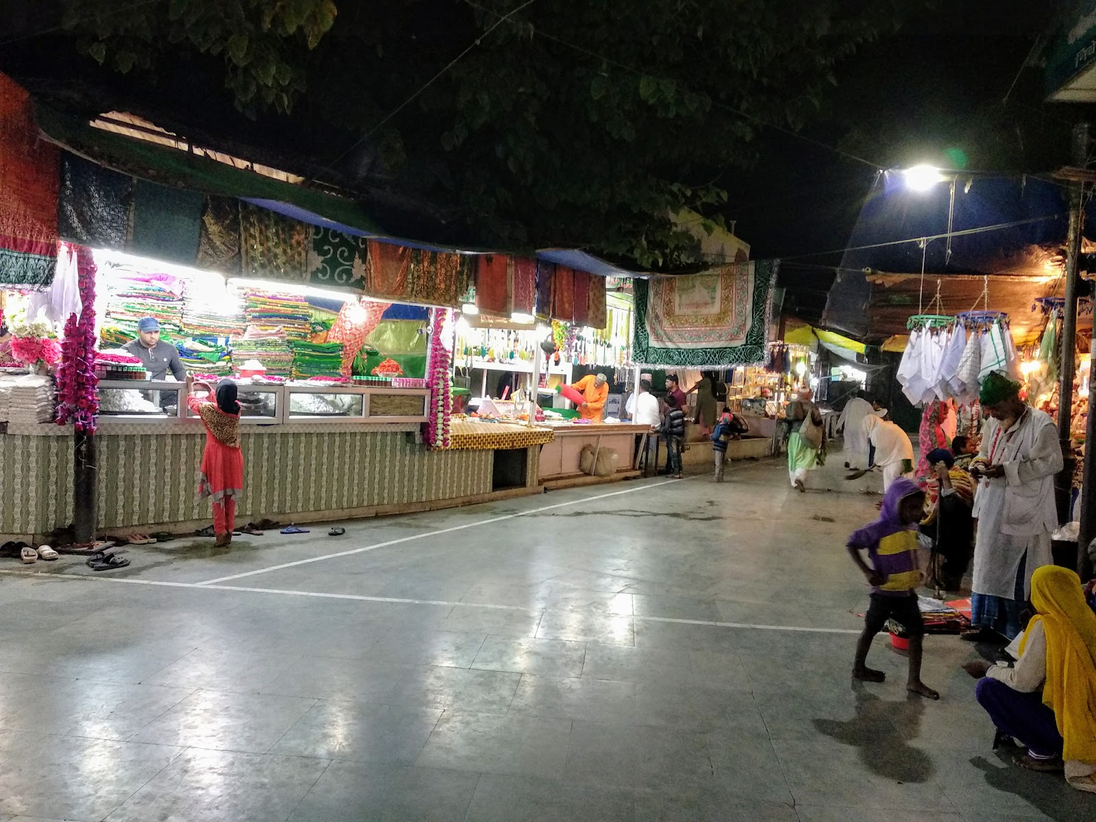 Piran Kaliyar Sharif Dargah