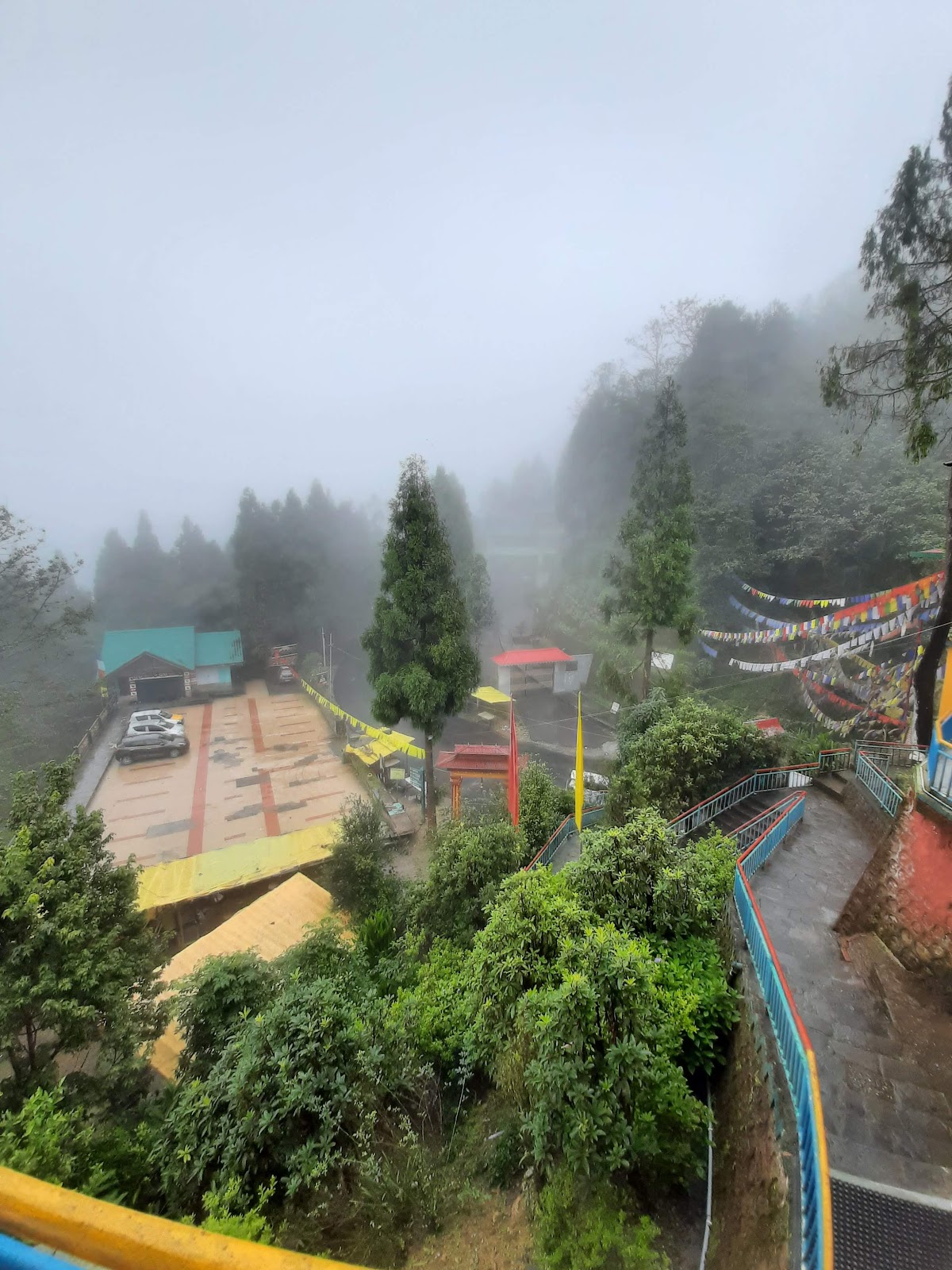 Ganesh Tok
