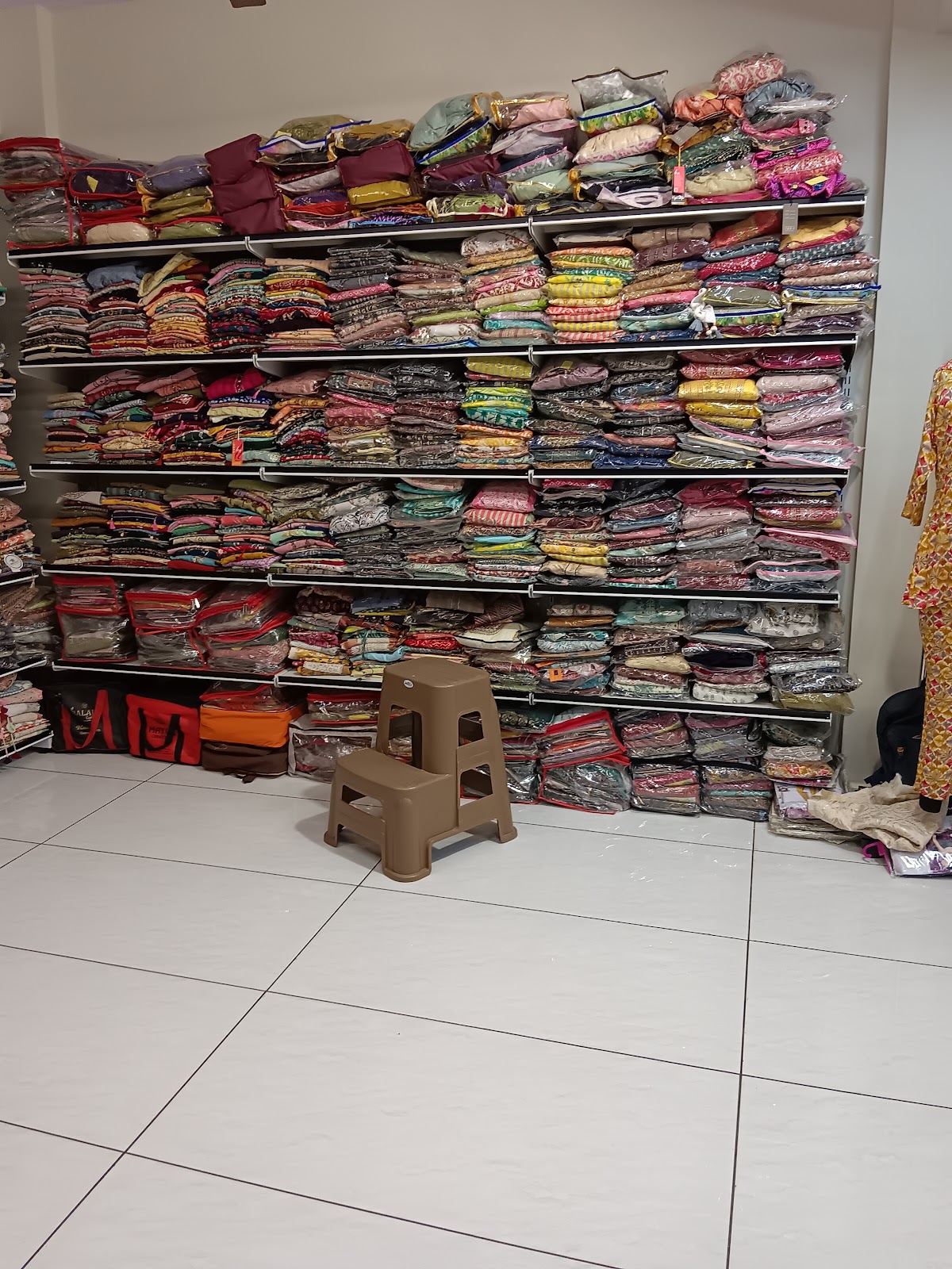 Local Handicraft Shops