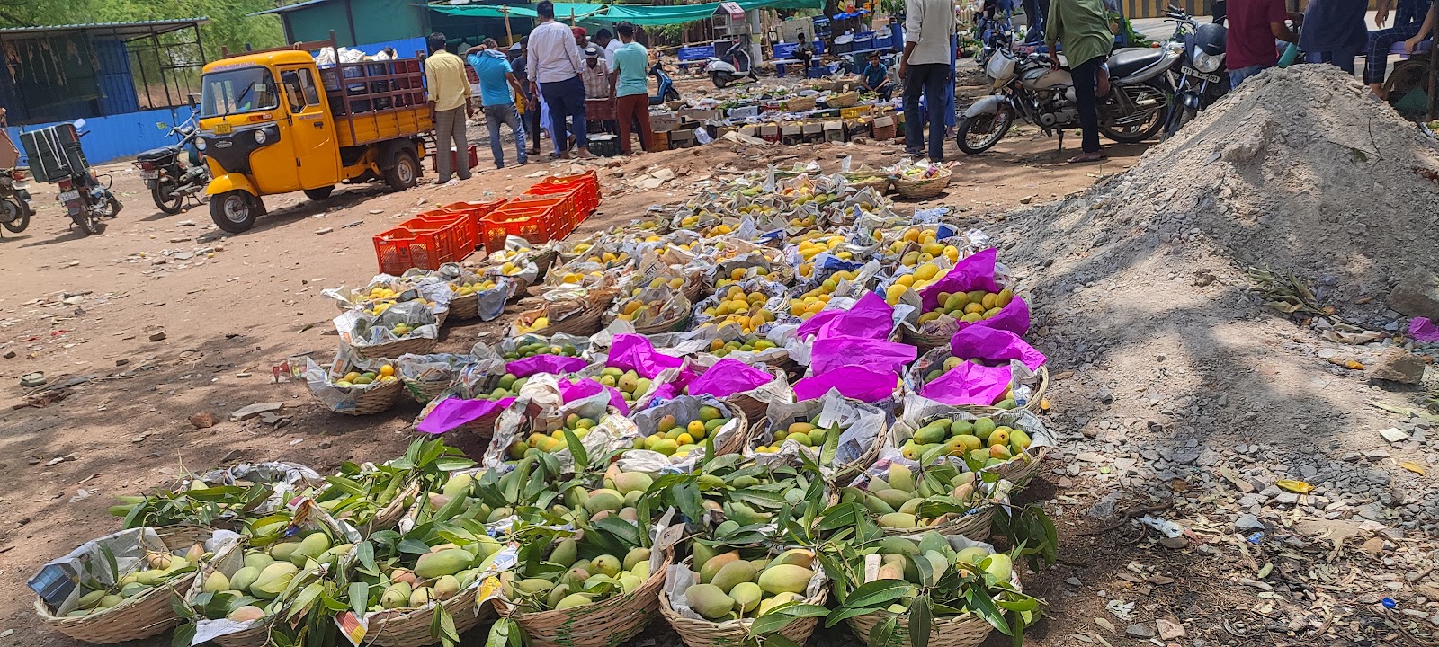 Local Handicraft Market