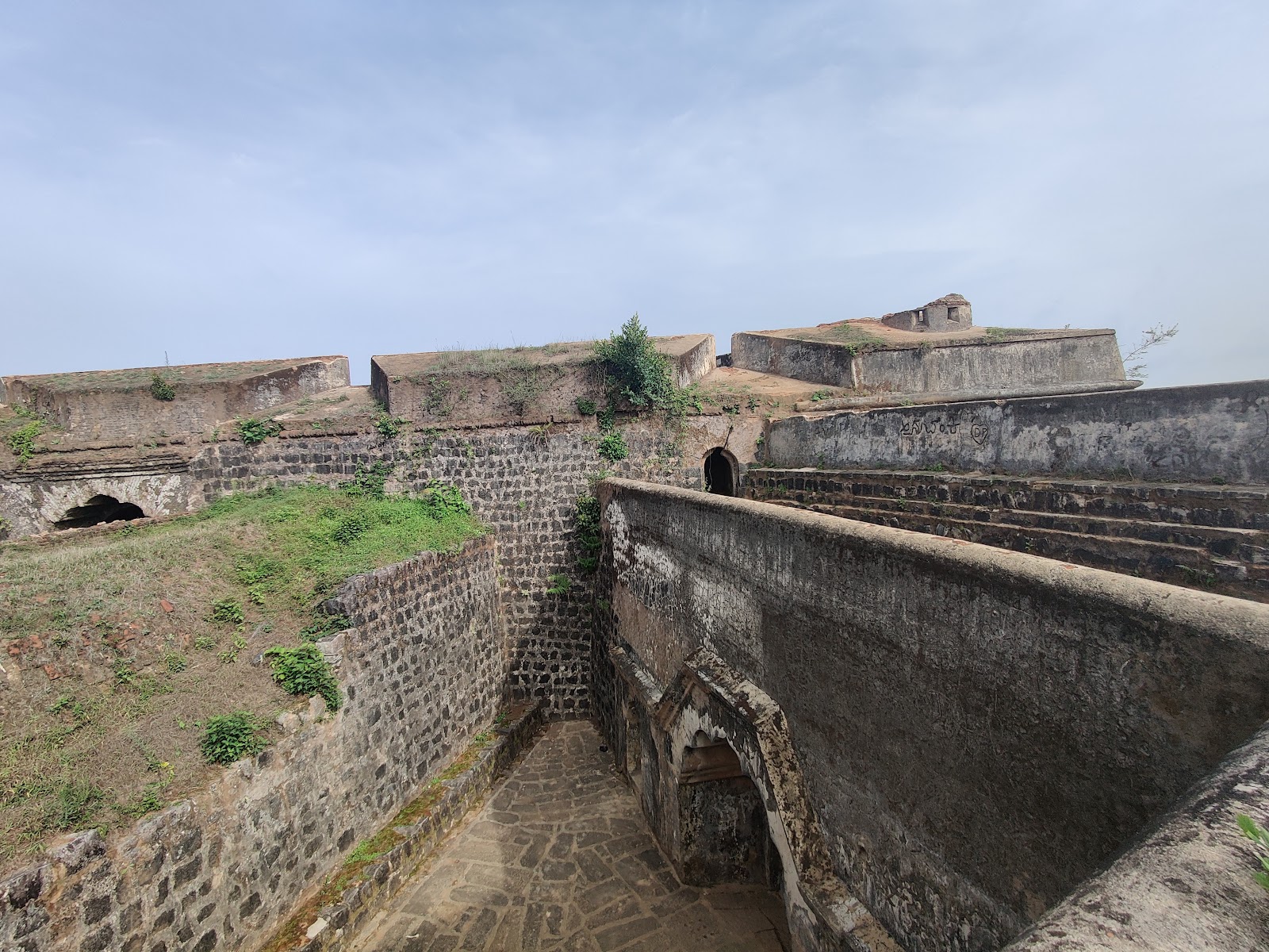 Manjarabad Fort