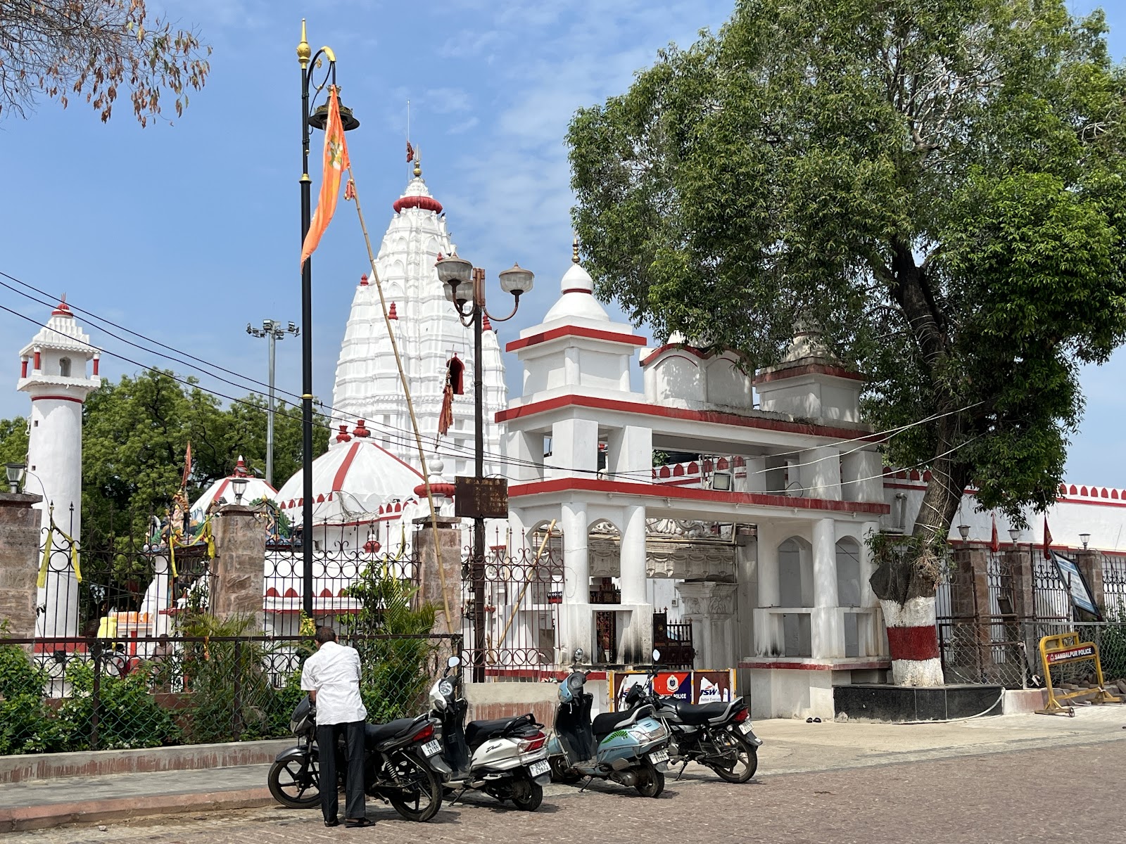 Samaleswari Temple