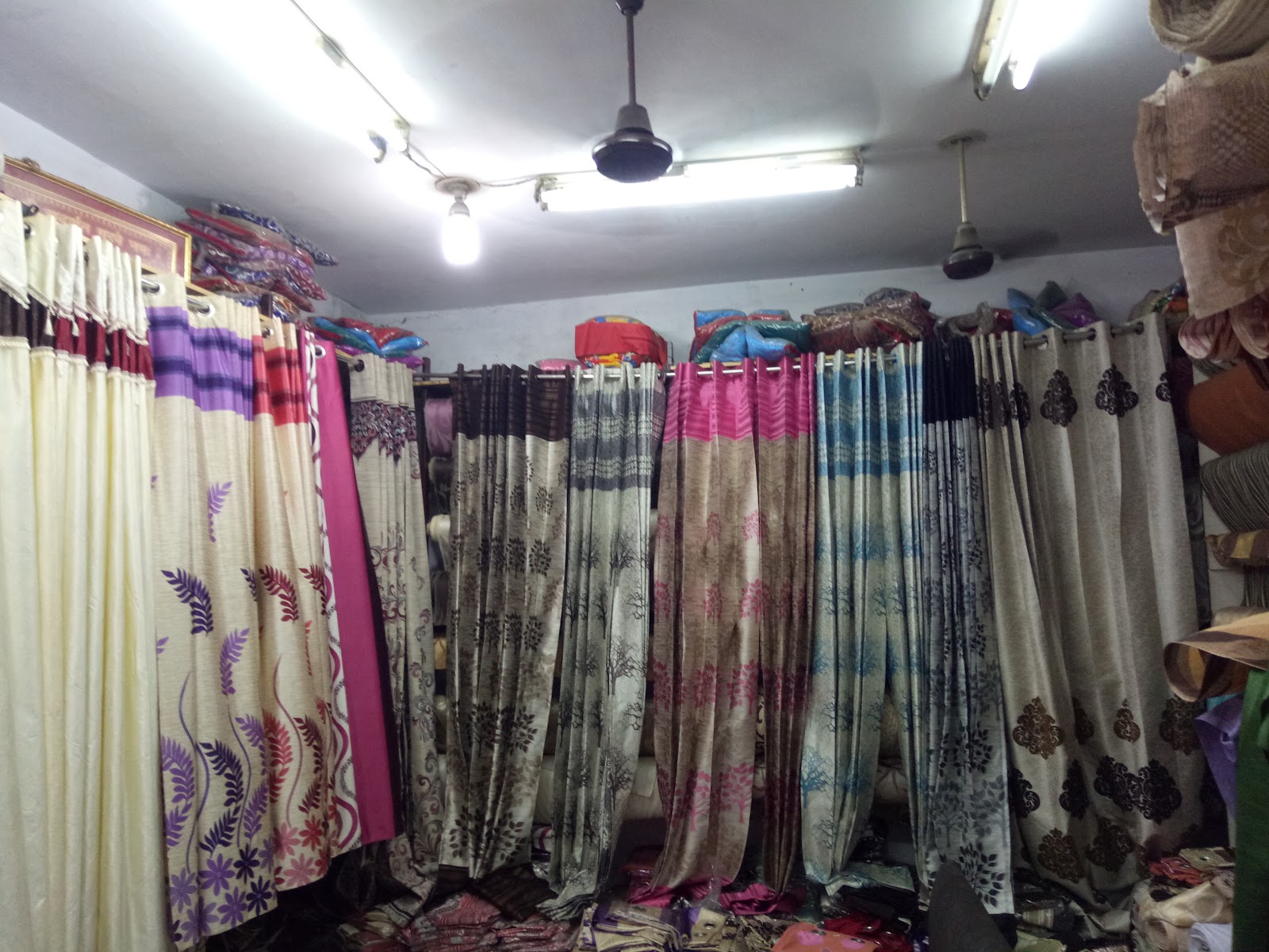 Local Handloom Center