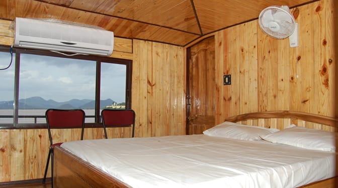 Papikondalu Boat Cruise (River Godavari)