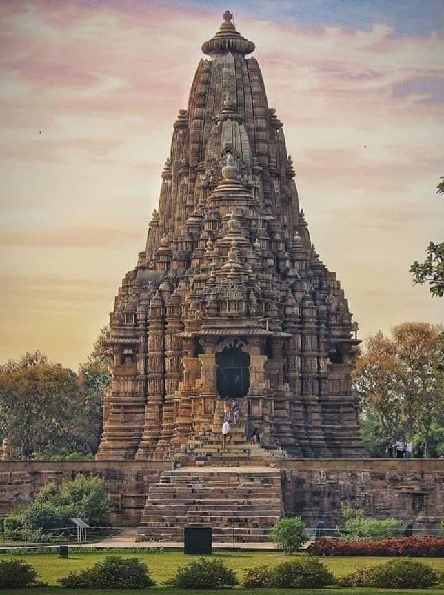Kandariya Mahadev Temple