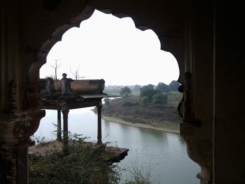 Madhavgarh Fort