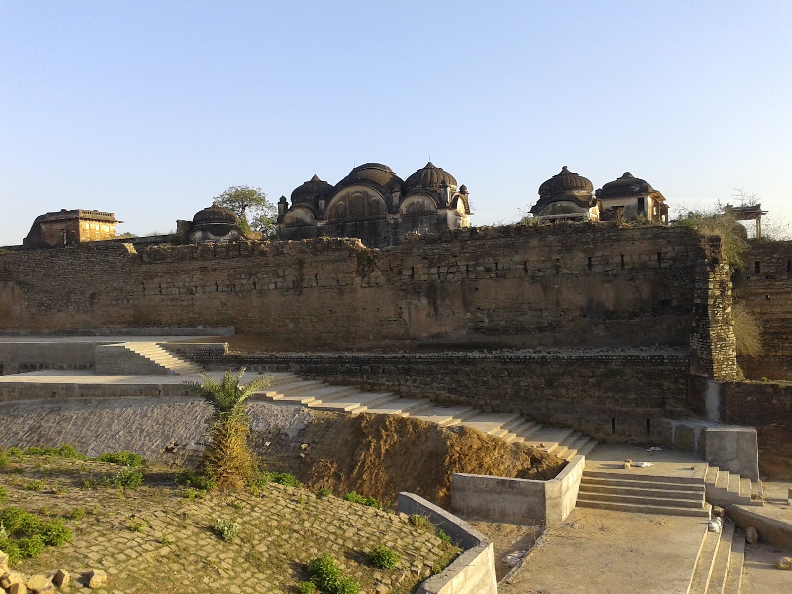 Madhavgarh Fort