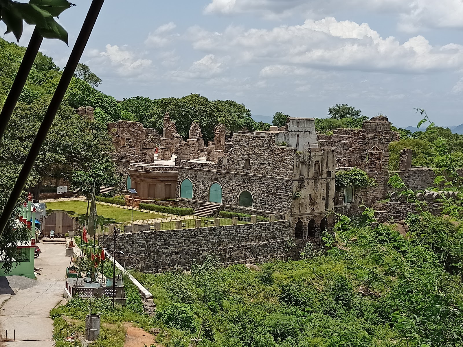 Kondapalli Fort
