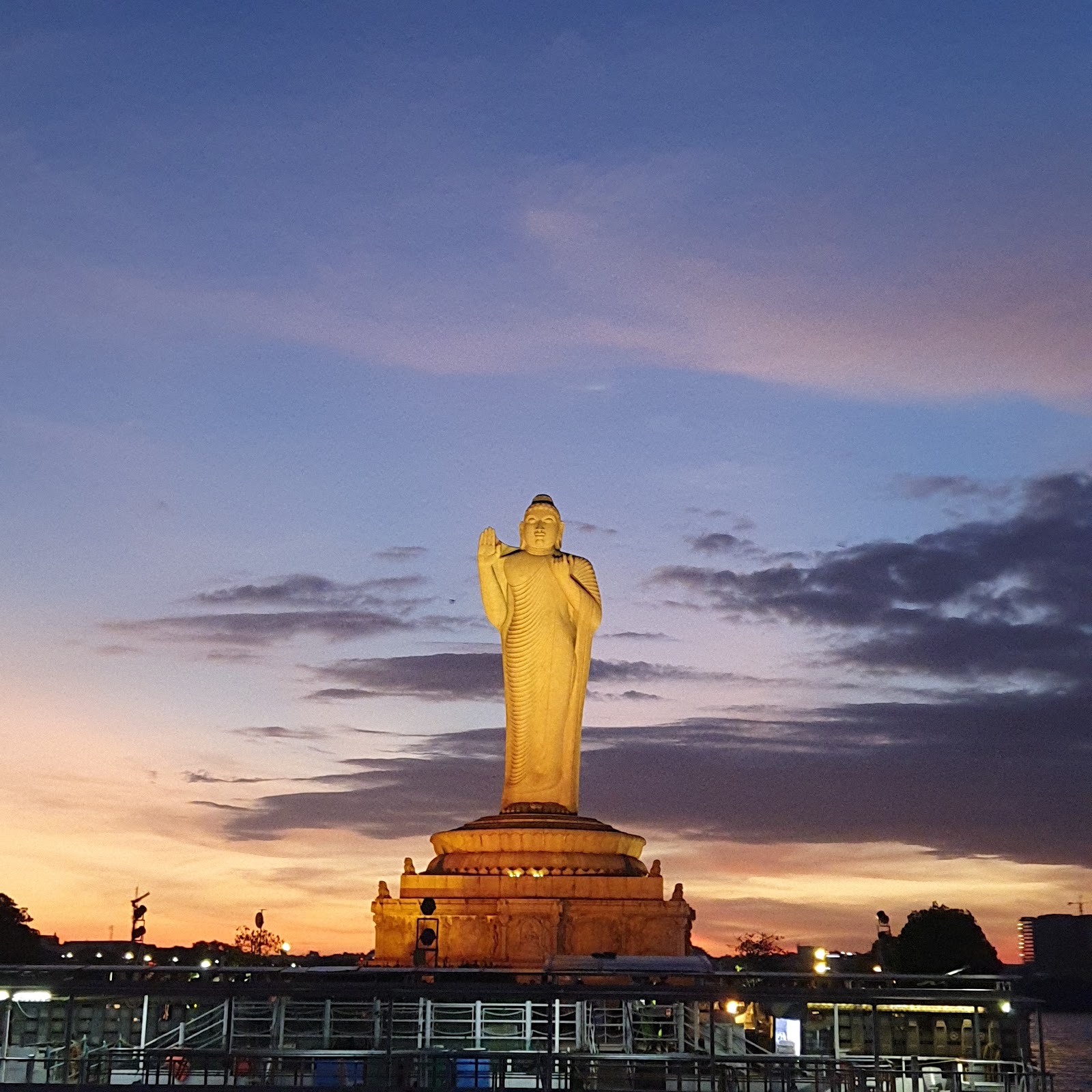 Hussain Sagar Lake