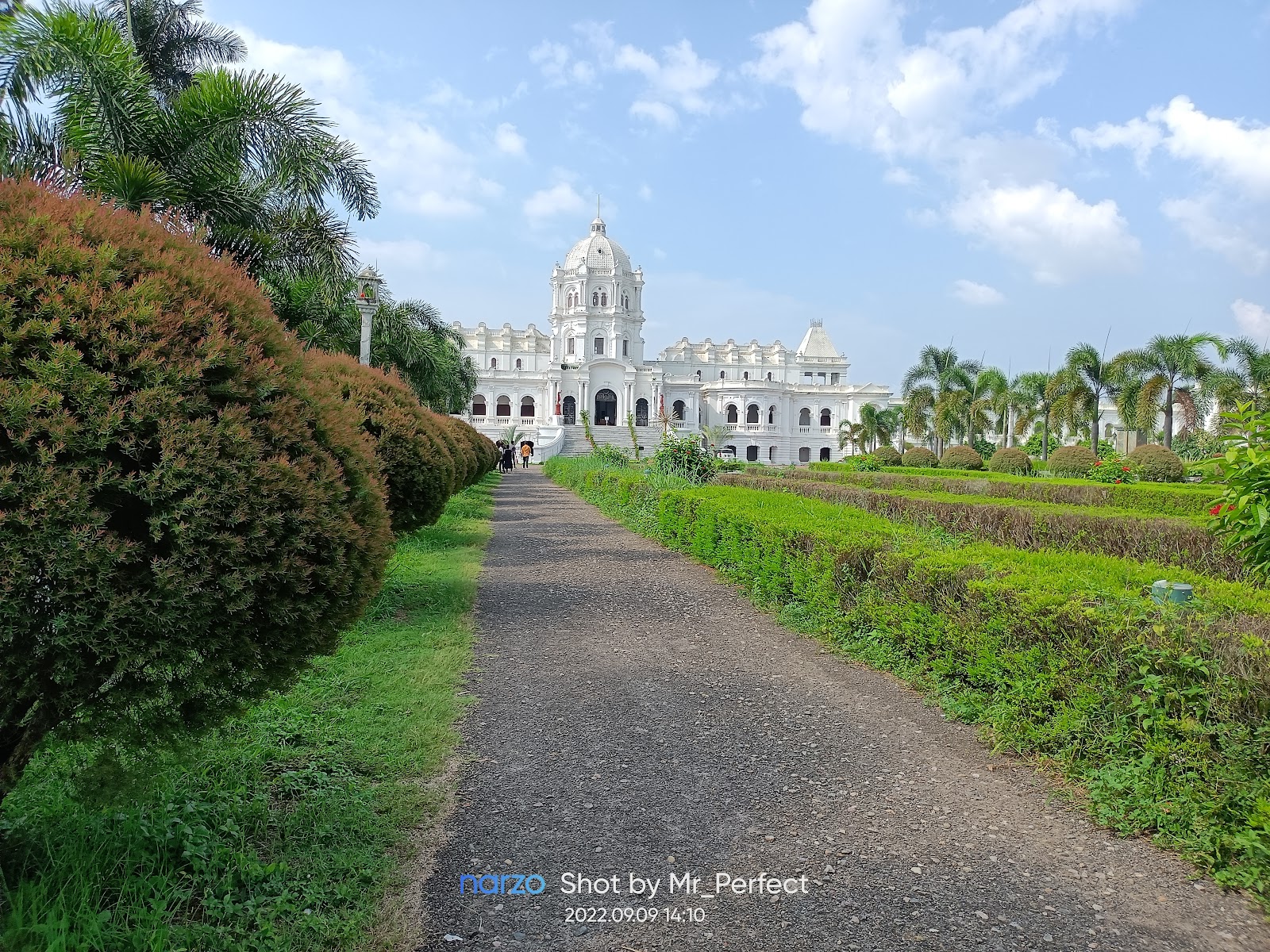 Ujjayanta Palace
