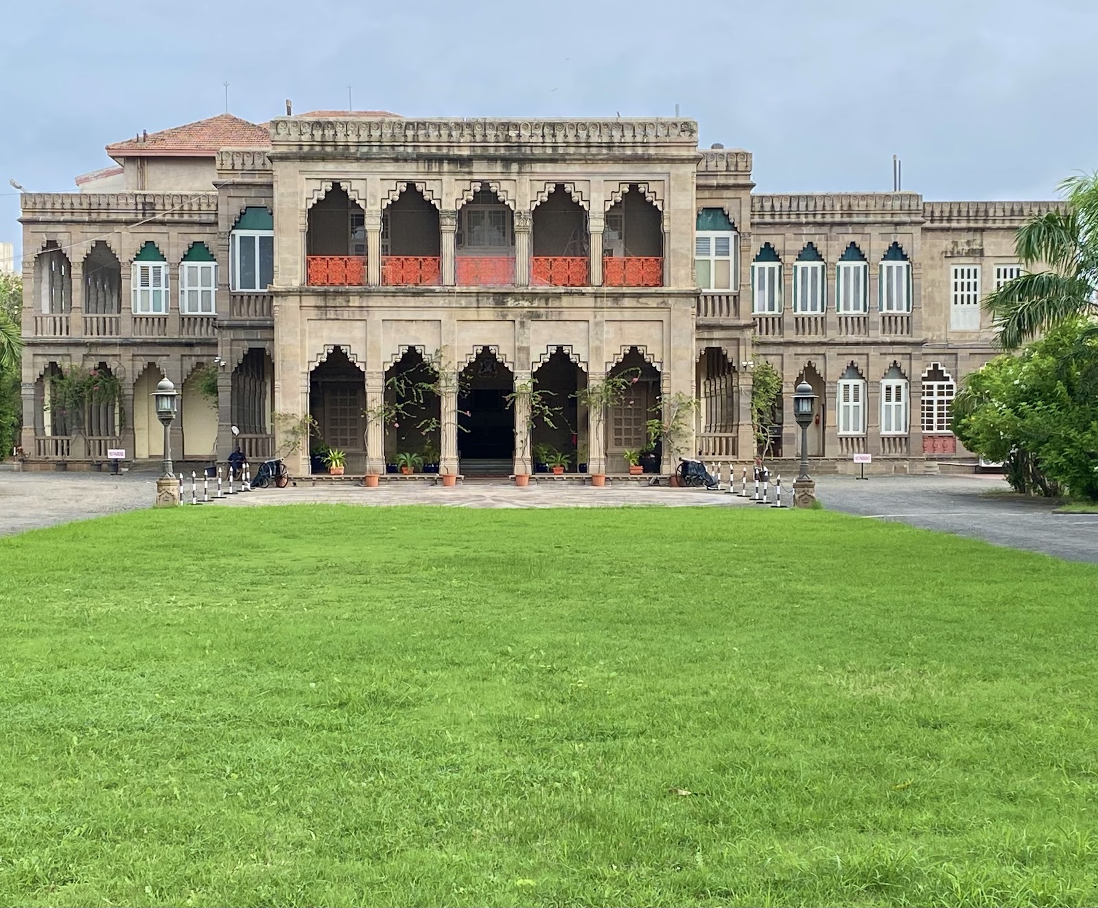 Nilambagh Palace Grounds