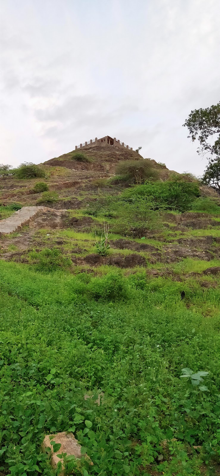 Sihor Lake and Garden