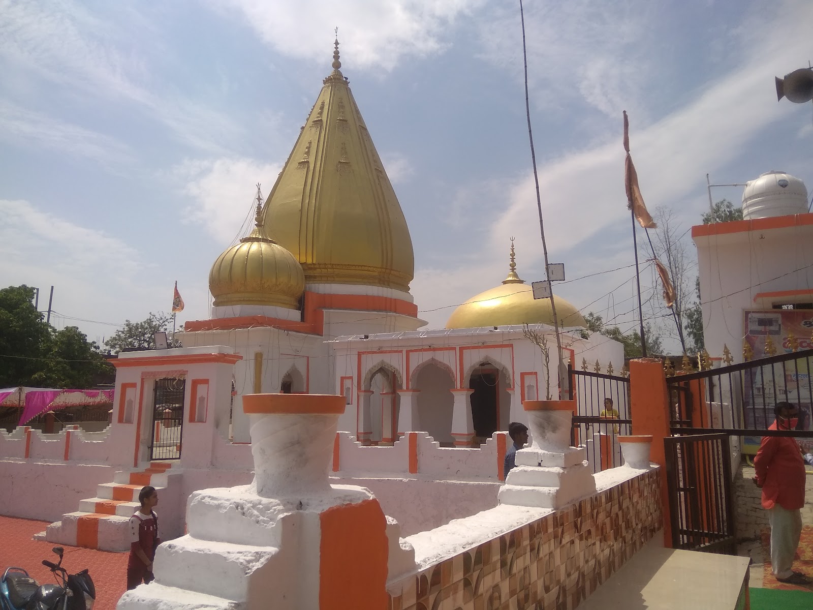 Sikanderpur Bazaar