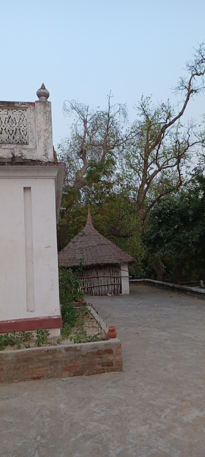 Village Walk Trails