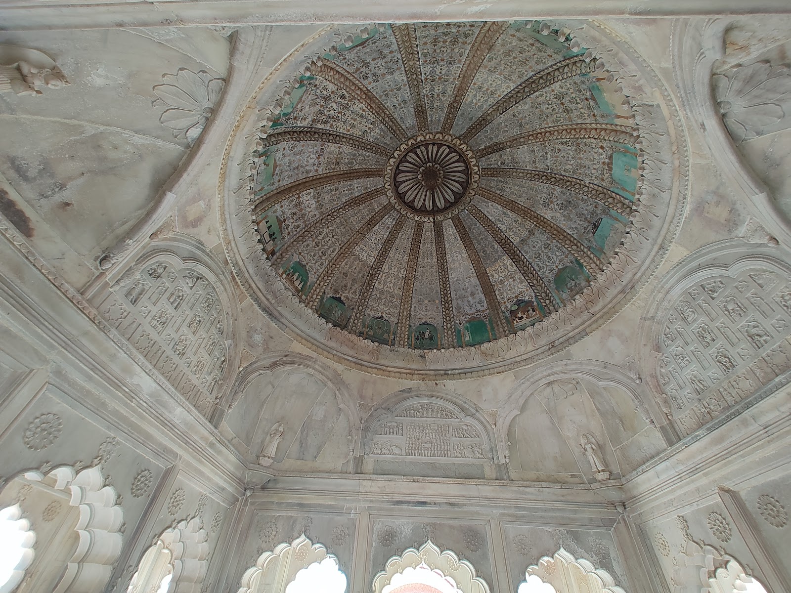 Moosi Maharani ki Chhatri