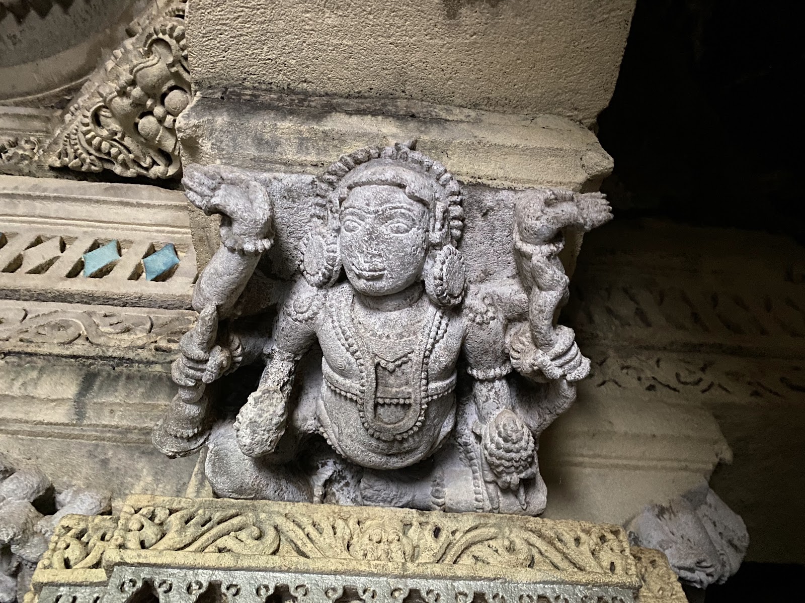 Amruteshwar Temple, Ratanwadi