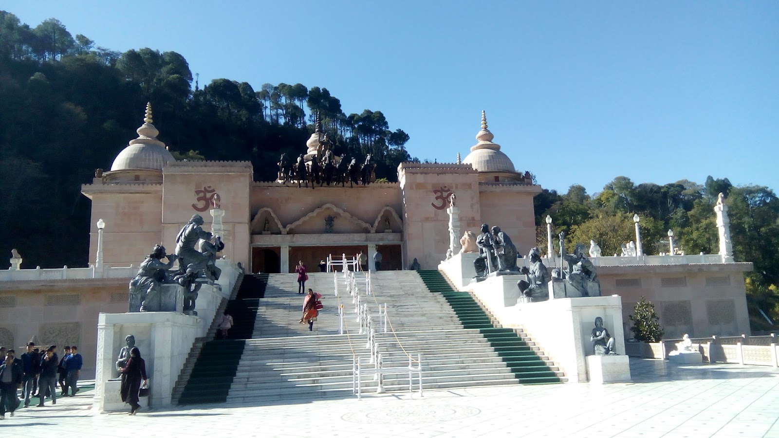 Jatoli Temple and Rock Garden