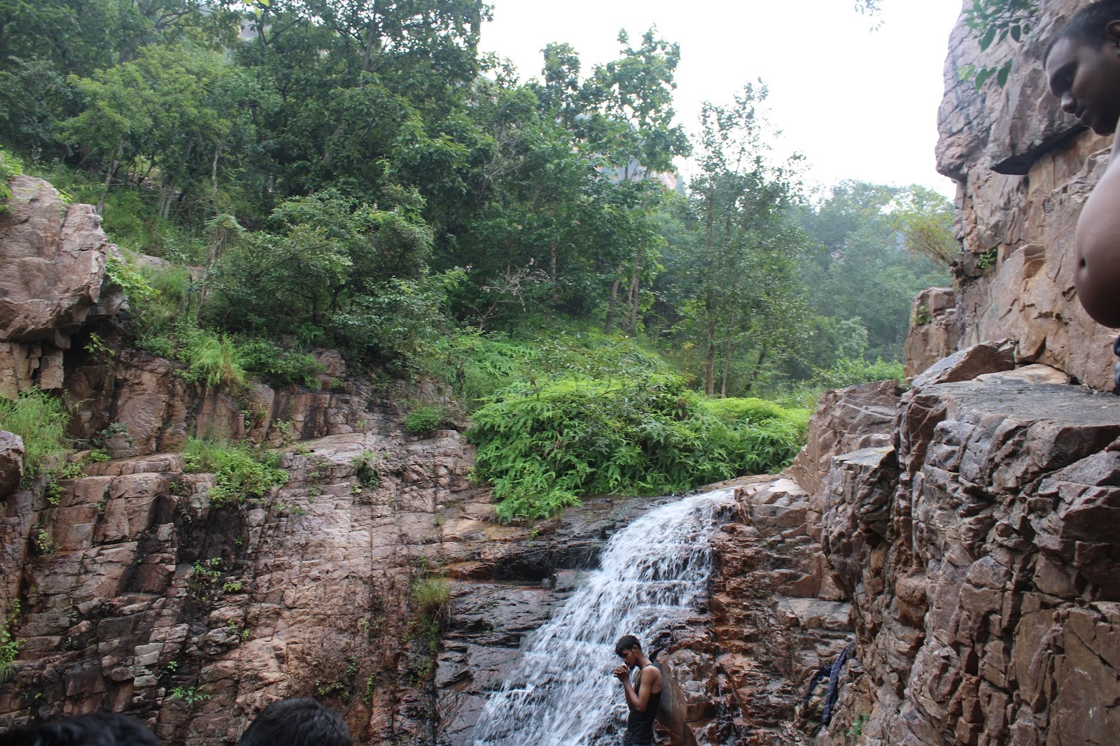 Veyilingala Kona Waterfall