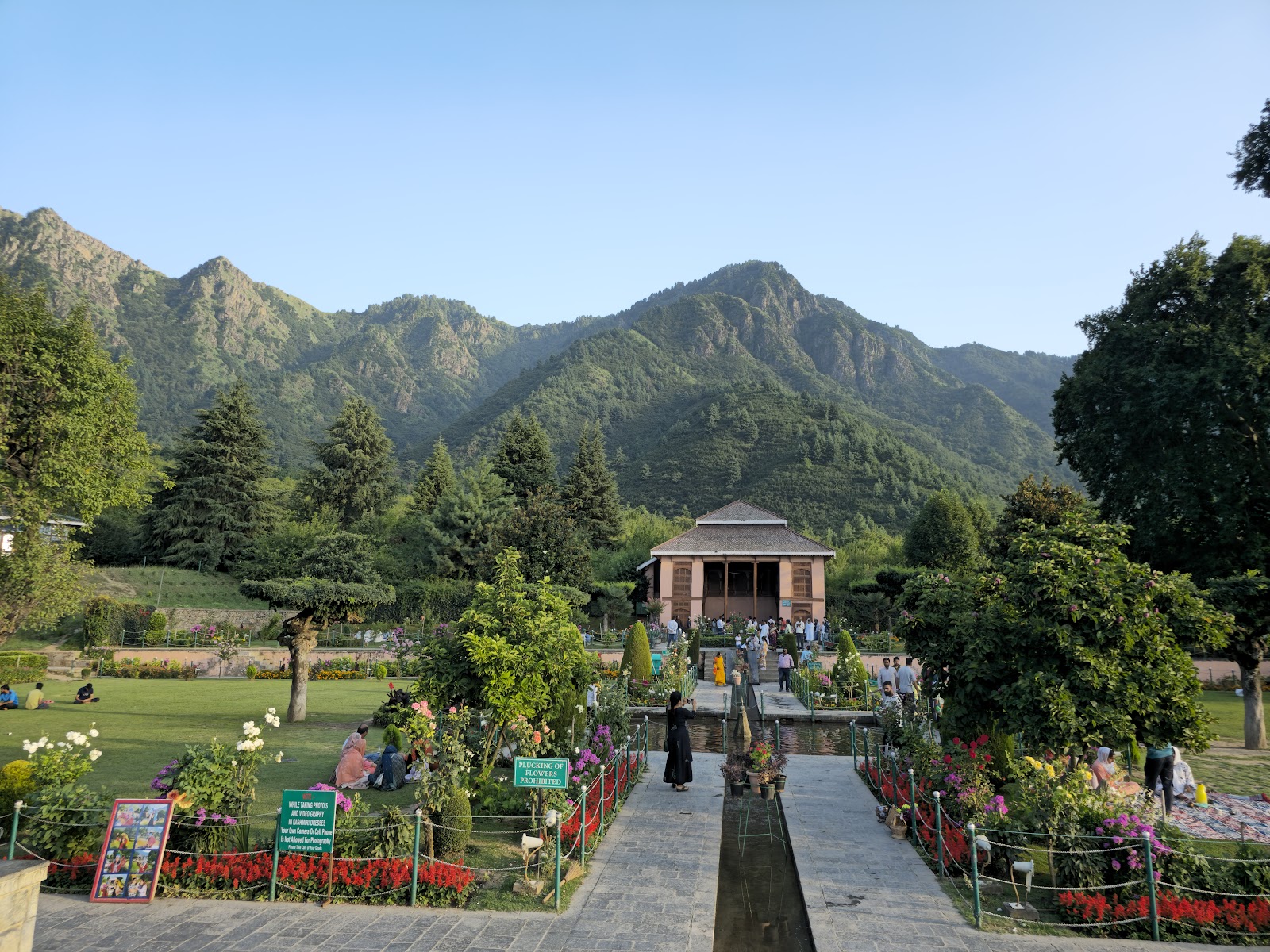Mughal Gardens