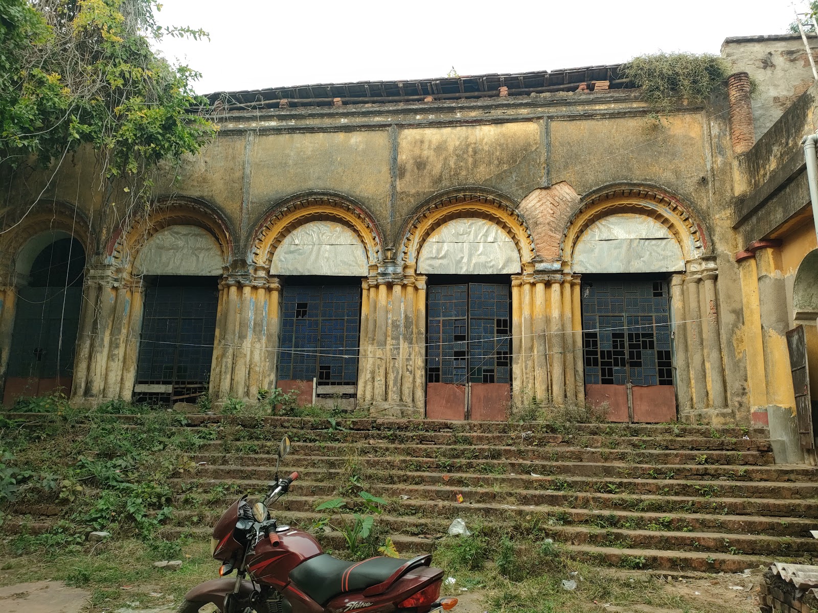 Kuthi Bari Heritage Houses