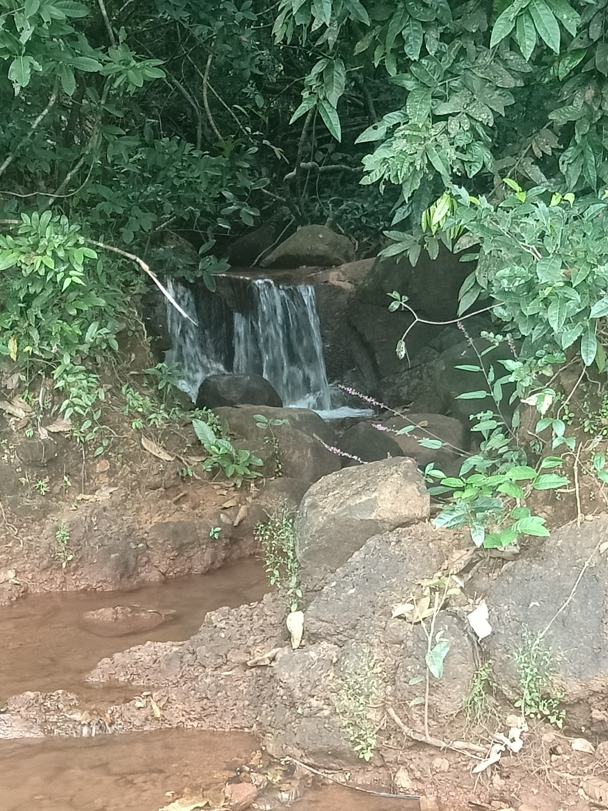 Gundya Waterfalls