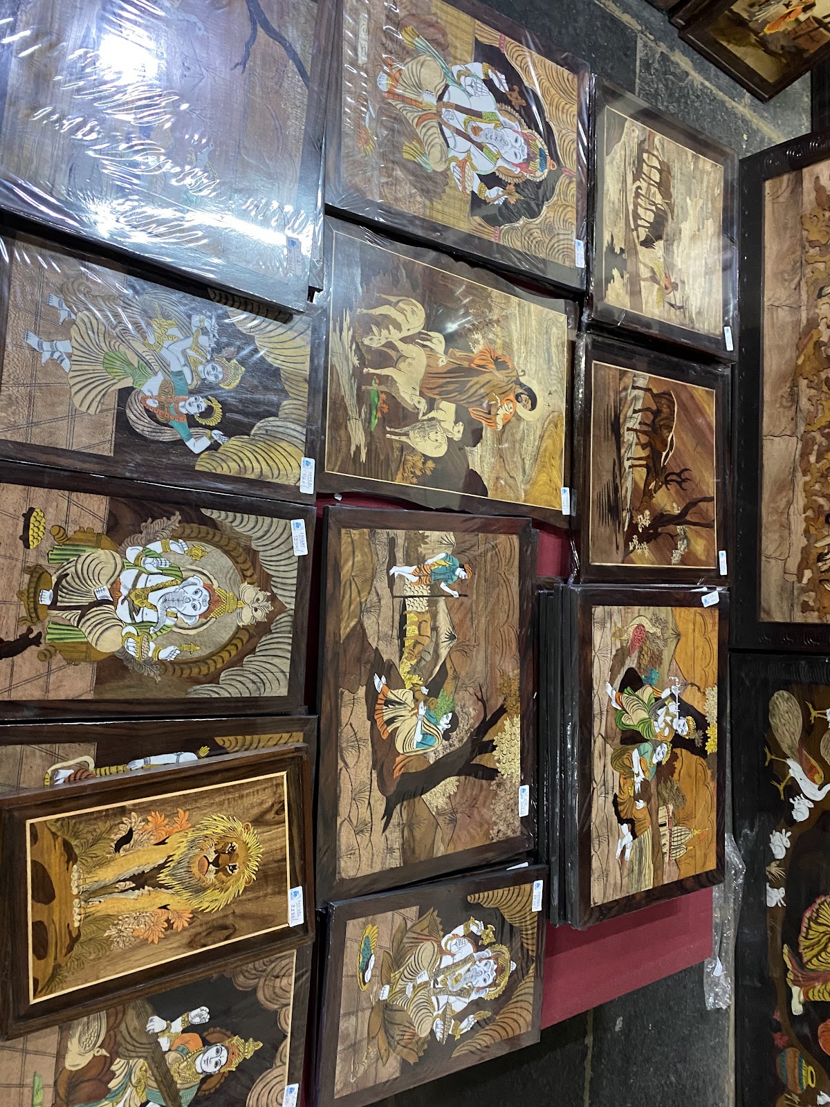 Karnataka Handicrafts Center