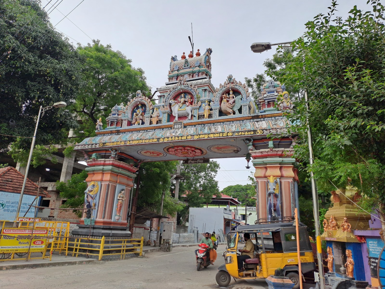 Thanumalayan Temple