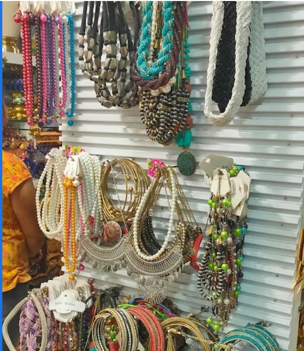Local Handicraft Shops