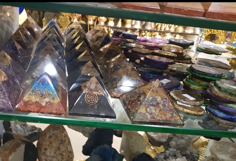 Local Handicraft Shops