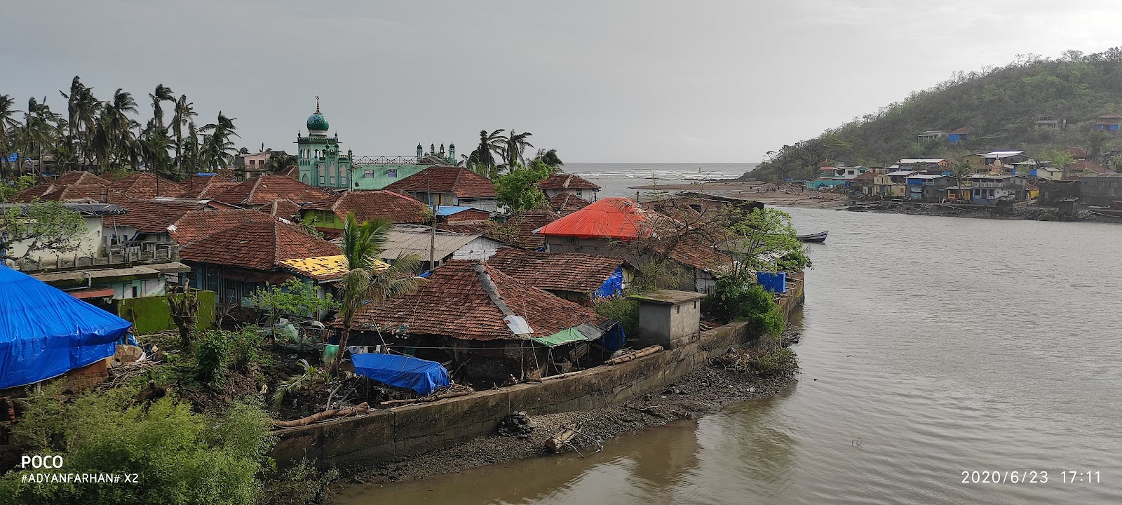 Dapoli Beach